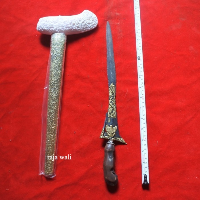 keris garuda sepuh milik ir Sukarno kinatah emas asli bk megantara sen gratiss ongkir RW13