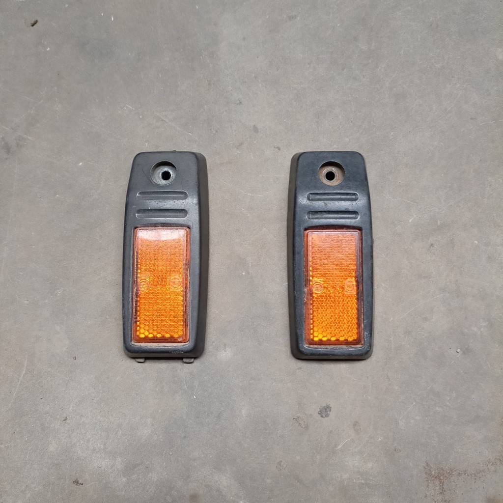 Mata kucing spakbor slebor depan astrea grand original KGD