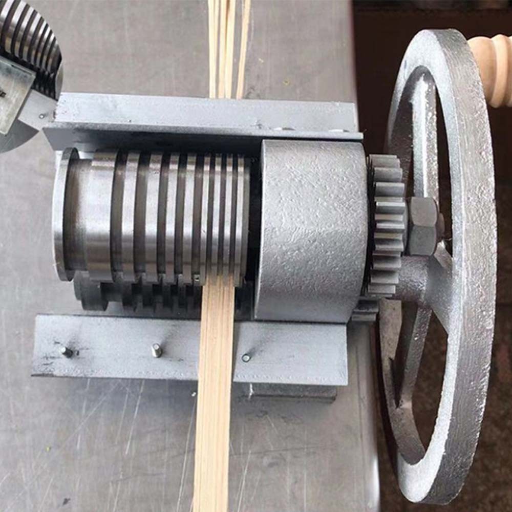 

Manual Bamboo Strip Drawing Machine Thin Bamboo Strip Open Cutting Machine Drawing Machine