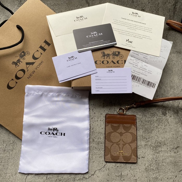 

SIGNATURE ID TAG LANYARD KARTU KERJA- GUARANTEE 100 - STRAWBERRY