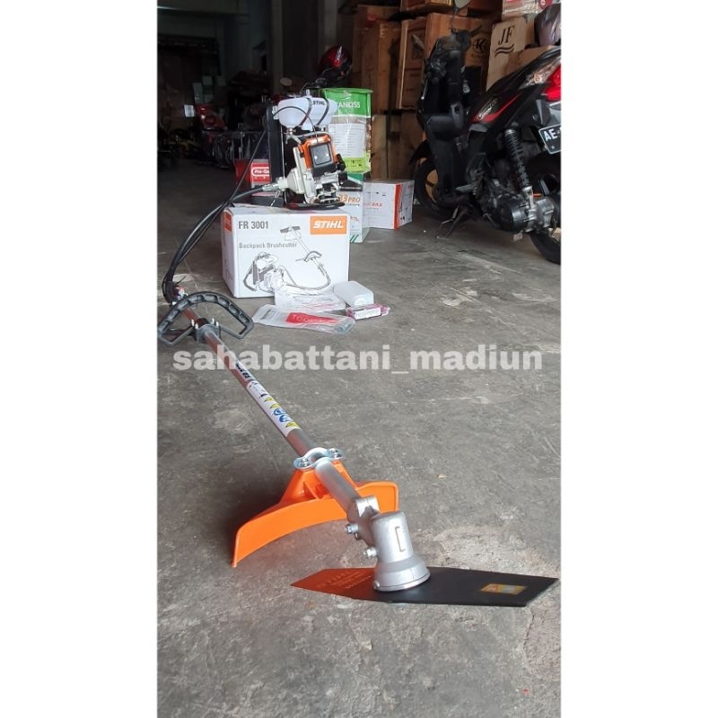 Mesin Potong Rumput STIHL FR3001 2 Tak