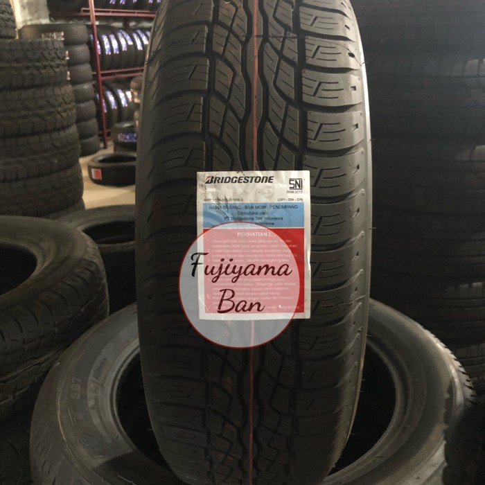 Ban Mobil Bridgestone Dueler D687 215 60 R17 17 D 687 Outlander