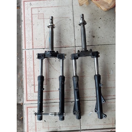 shockbreaker depan Vario 150 led