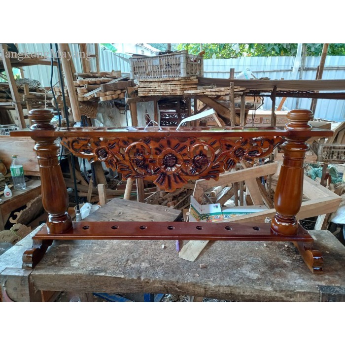 

termurah jagrak keris isi 7 kamarogan jati alus bk megantara sengkelat antik