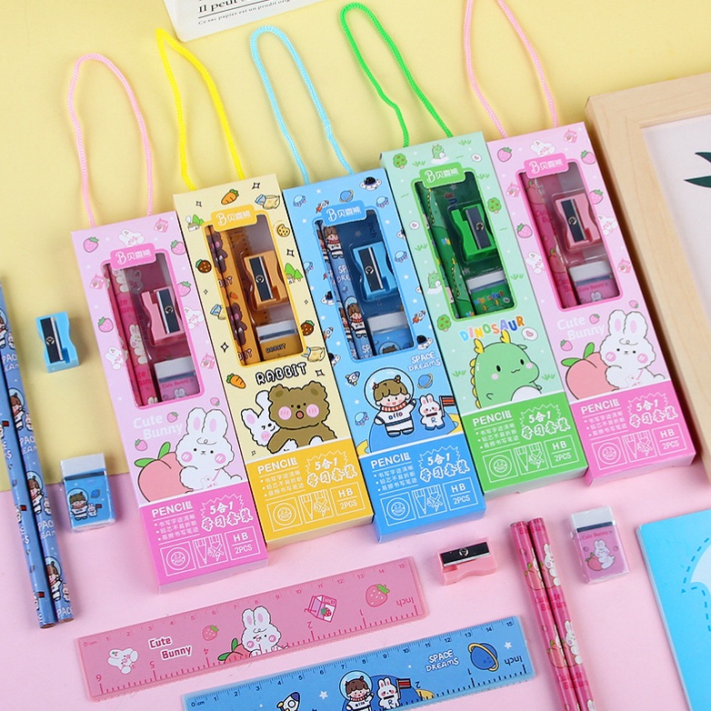 

Set Alat Tulis 5 In 1 / Set Alat Tulis Kartun / Set Alat Tulis 5 In 1 Lucu VIC