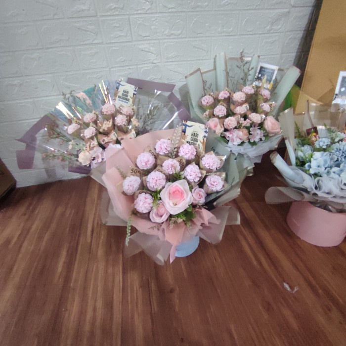 

Pembuatan buket uang money bouque|kerangka bunga uang