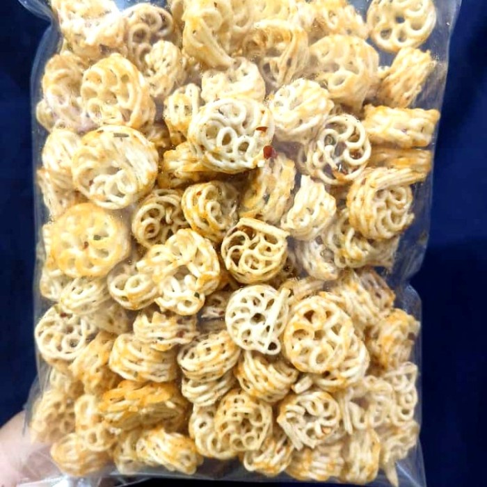 

KERUPUK SEBLAK KERING RAVAEL ASIN DAUN JERUK 500GR