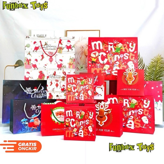 

Paper Bag Natal Merry Christmas - Goodie Bag Souvenir Tas Hampers - Santa Red, S 14 x 14 x 7 CM