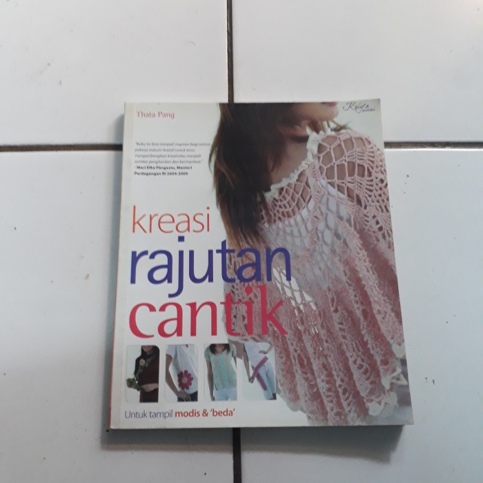 

KREASI REJUTAN CANTIK UNTUK TAMPIL MODIS & BEDA - THATA PANG
