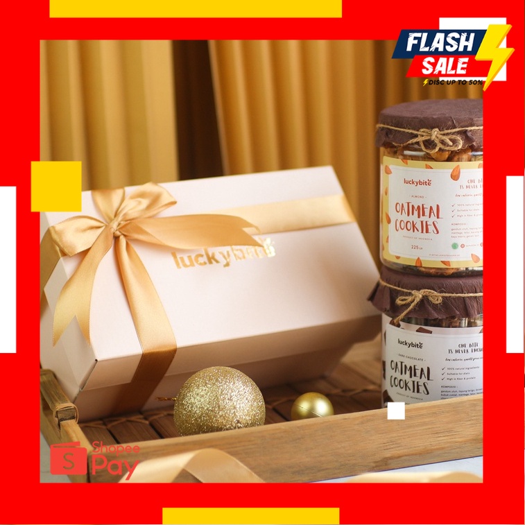 

12.12 SALE |Hampers / Gift Box / Kado - Semi Hardbox - Oatmeal Cookies 2 Jar + FREE Greeting Card + Pita + Bubble Wrap | LUCKYBITE