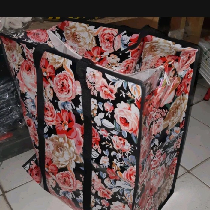 

Tas belanja motif