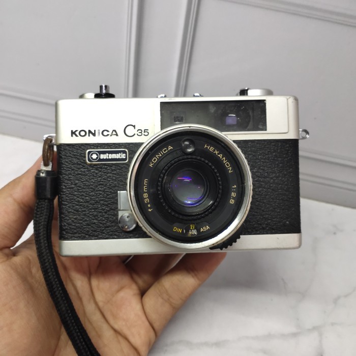 Konica C35 Kamera Analog Second