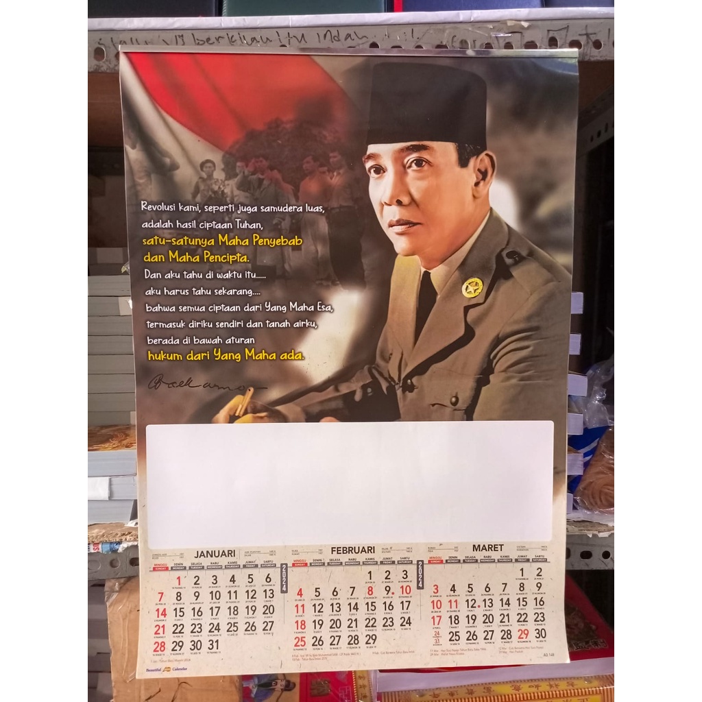 

KALENDER DINDING WALL KALENDER TRIWULAN TAHUN 2025 MOTIF SOEKARNO