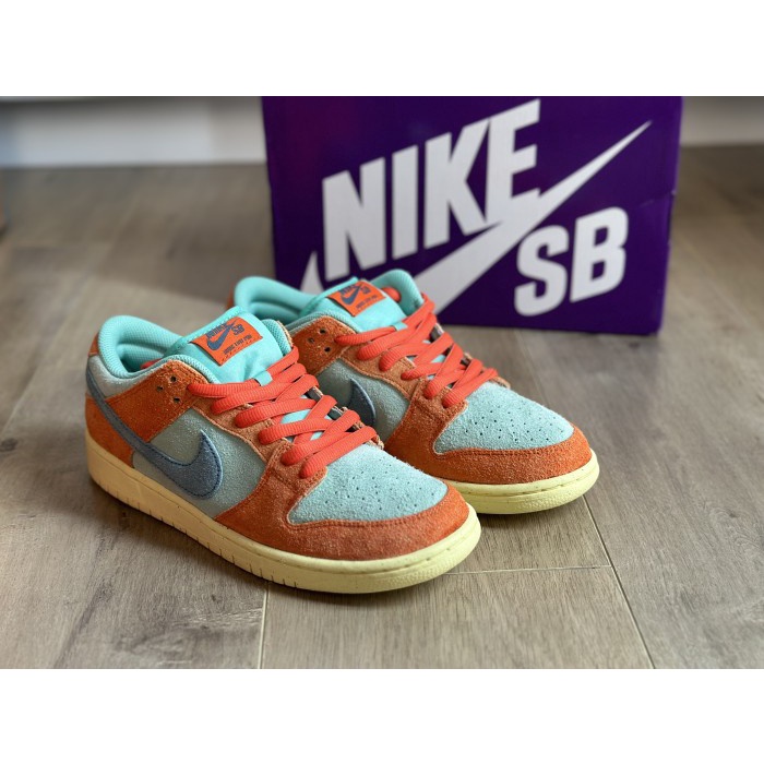 Nike SB Dunk Low Pro Dictionary of Color Noise Aqua Original