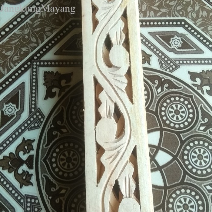 

Ornamen Ukir Jepara Kayu Mahoni Tempel Dekorasi Rumah Hiasan Dinding murah