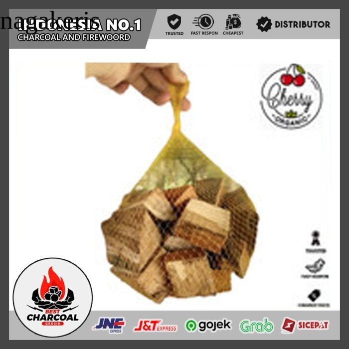 

Kayu Bakar Smoke Wood Chunks 1Kg Apel Pellet Premium Quality - Wood Chunks, Kayu Apel laris