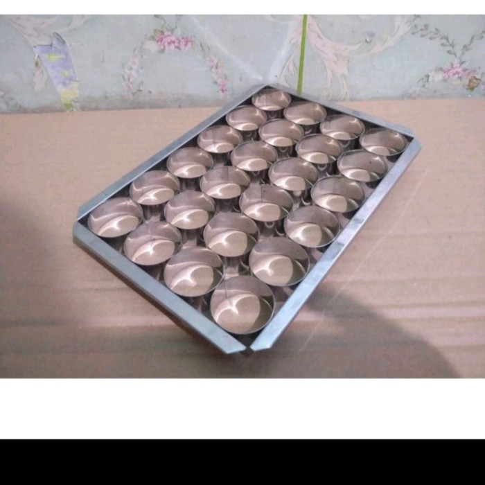 

Bingkai perata adonan/Bingkai kue kering/cetakan Kastengel 40 lubang - Kastengel Saja