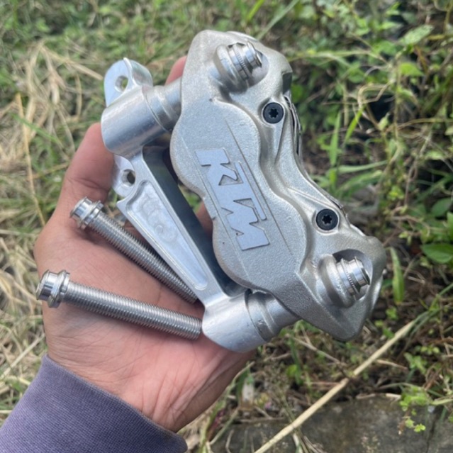 Baut kaliper moge KTM Duke Stainless