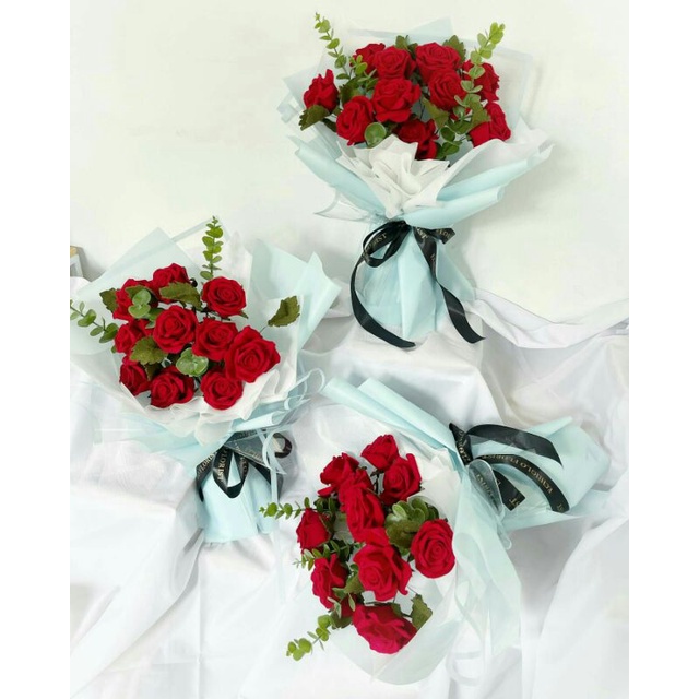 Dandelion Secret - (READY) RED FELT ROSES BOUQUET / BUKET BUNGA FLANEL KADO WISUDA ULTAH WEDDING VALENTINE'S DAY Premium  cewek cowok ulang tahun mothers   valentines echiiglo florist Hari ibu Day cewe cowo