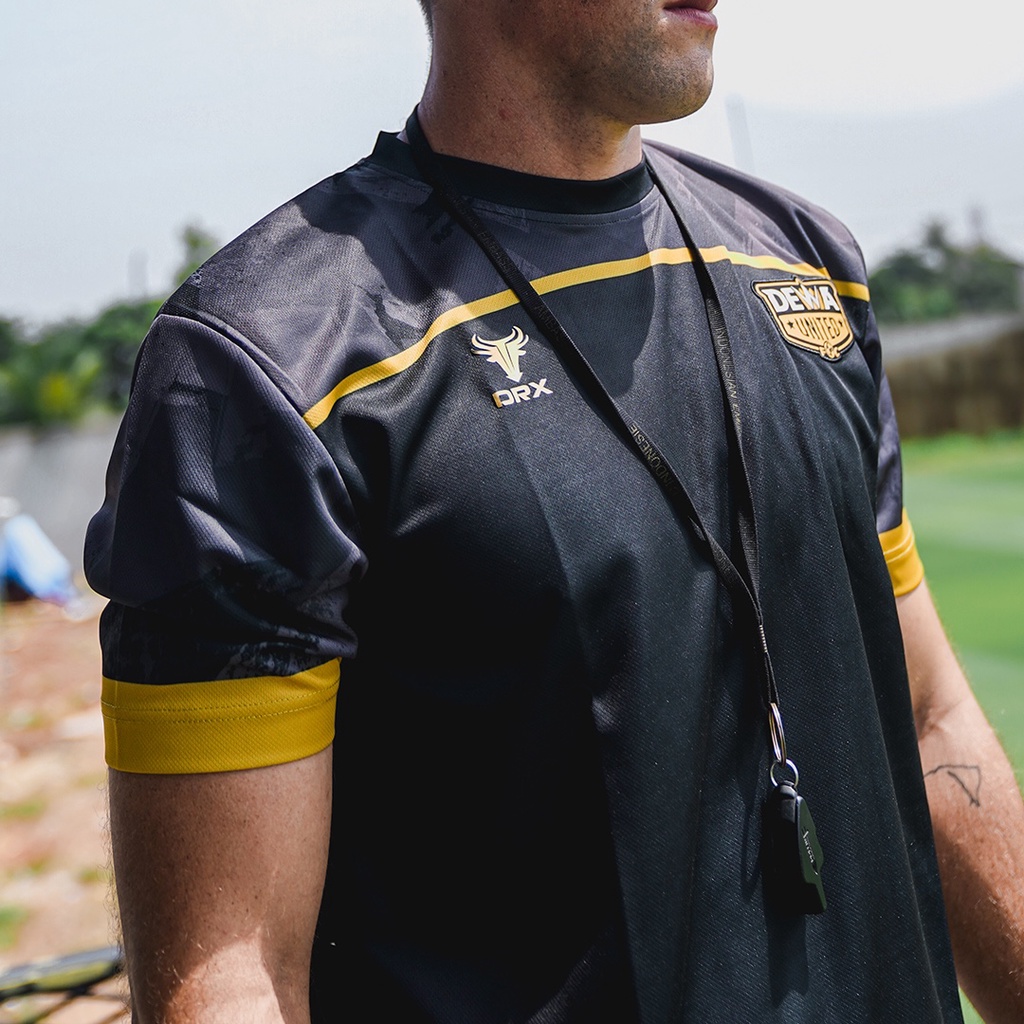 Dewa United FC Training Jersey Coaches dan Official I