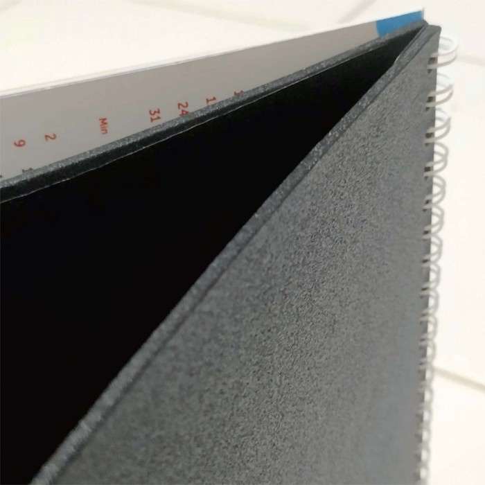 

Cetak Kalender Meja Duduk Custom A5 - 13 lbr - 26 Halaman - Tanpa Laminasi