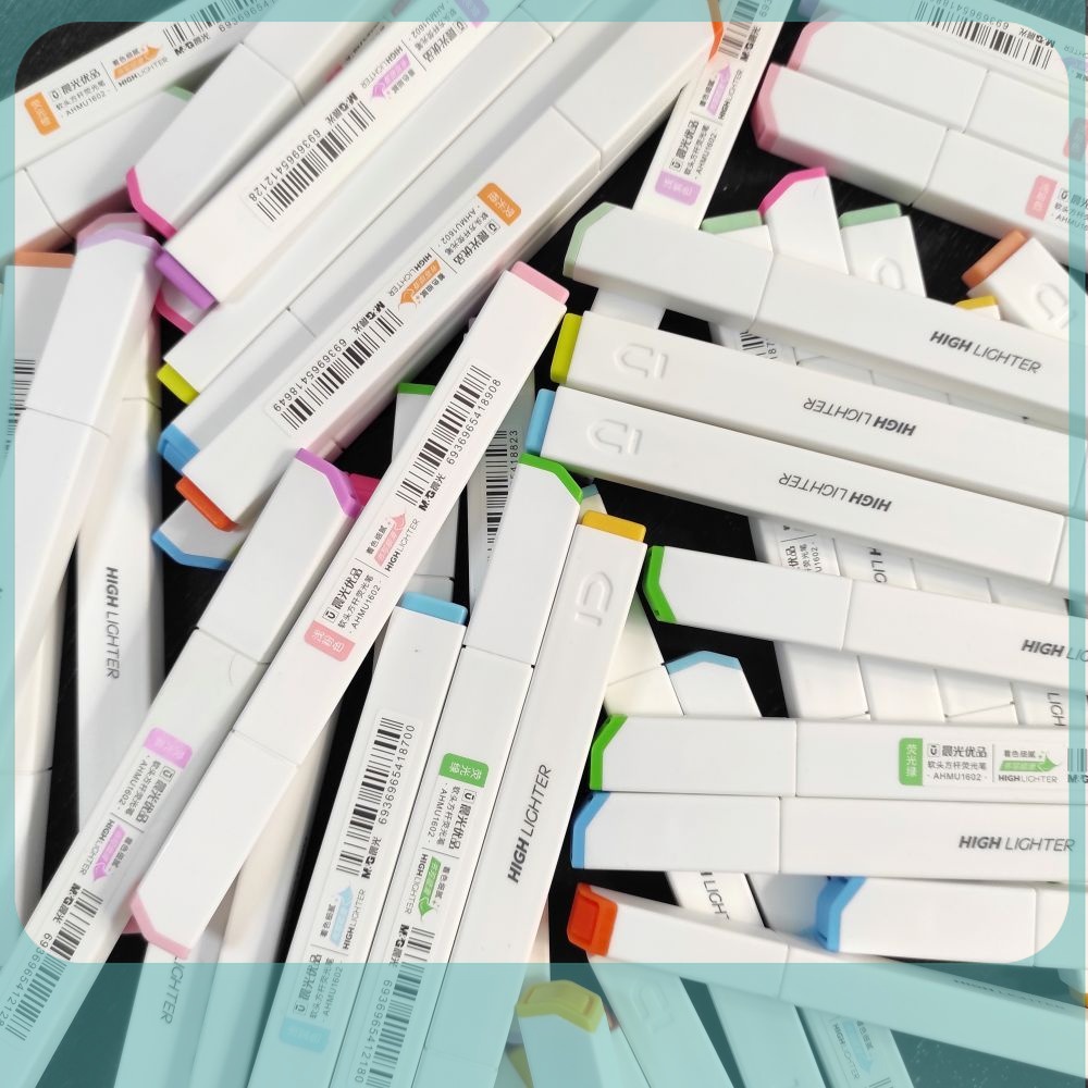 

M&G Highlighter / Penanda Berwarna AHMU1602