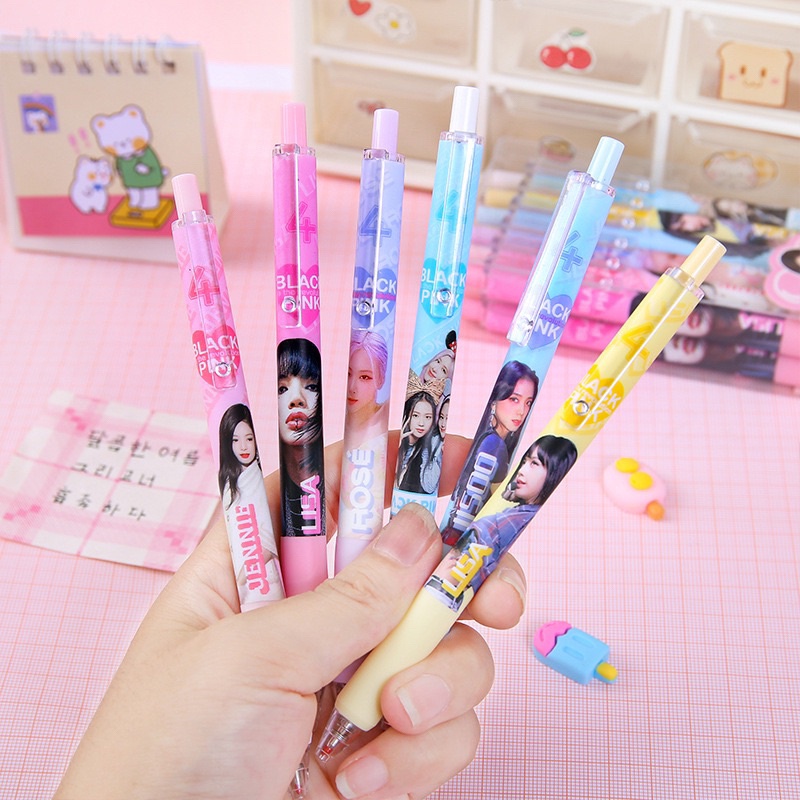 

1 buah pulpen blackpink