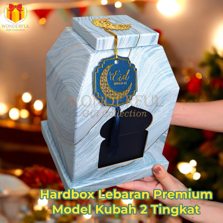 

Hardbox Lebaran/Ramadhan/Idul Fitri model Kubah Wallpaper 2 Tingkat Dekorasi Gold 18 x 18 x 24 cm - RMD-KBH-2T