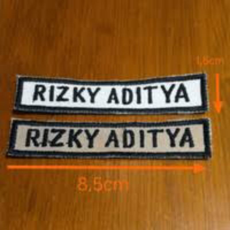 

Bordir bordir nama/bet nama/papan nama sis/nametag Terbaru Bordir Nama Custom bordir