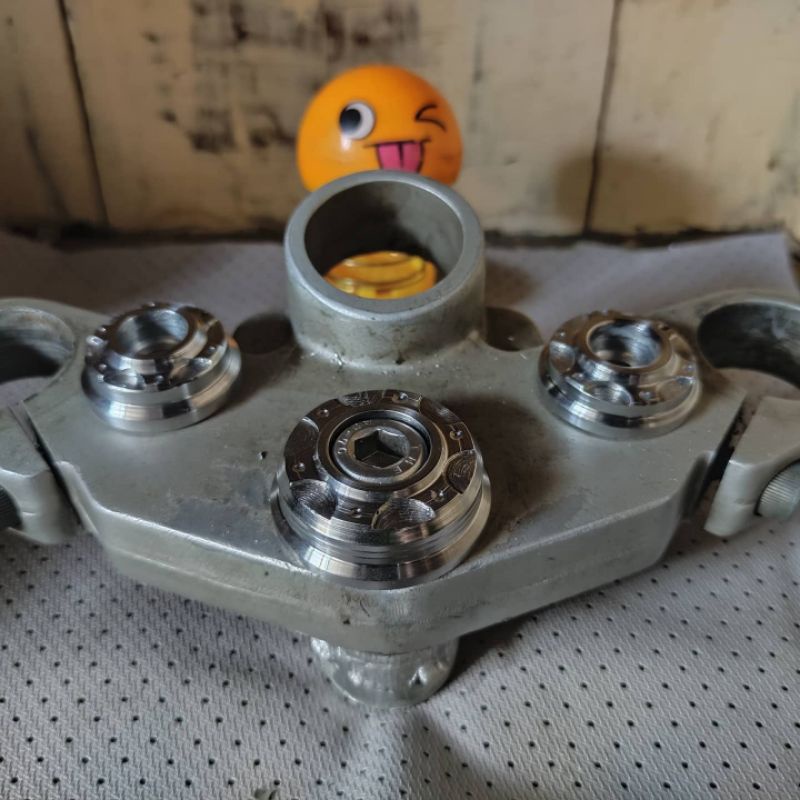 RING T ATAS M10 BAUT14 MANISAN T ATAS NINJA/GL MP TIGER RXKING SCORPIO.STAINLISE