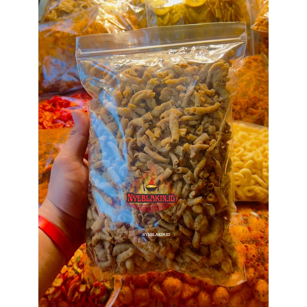 

500gr KERIPIK USUS AYAM CRISPY ORIGINAL GURIH NYEBLAKIN.ID