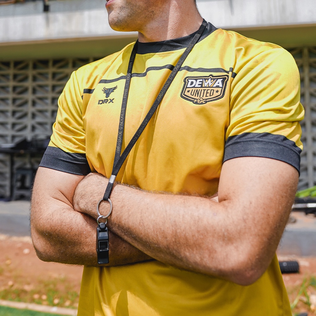 Dewa United FC Training Jersey Coaches dan Official IV