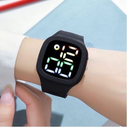 TERBARU JAM TANGAN WANITA LED DIGITAL KOTAK M139 - Hitam