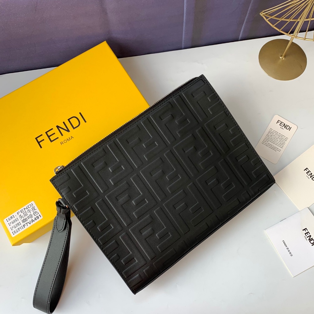 Original 2023 New Fendi Men Fashionable All-Match Embossed Series Medium Clutch