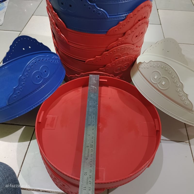 TEBOK BBC PLECI HELOPED TANGGUNG DIAMETER 27CM BAHAN PLASTIK MOTIF WARNA UNTUK TEBOK SANGKAR