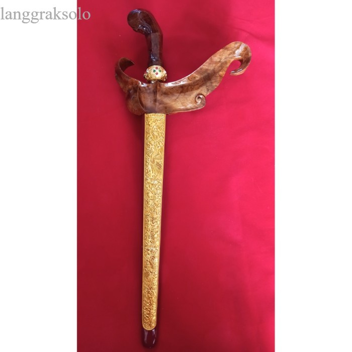 

keris kasunanan surakarta antik