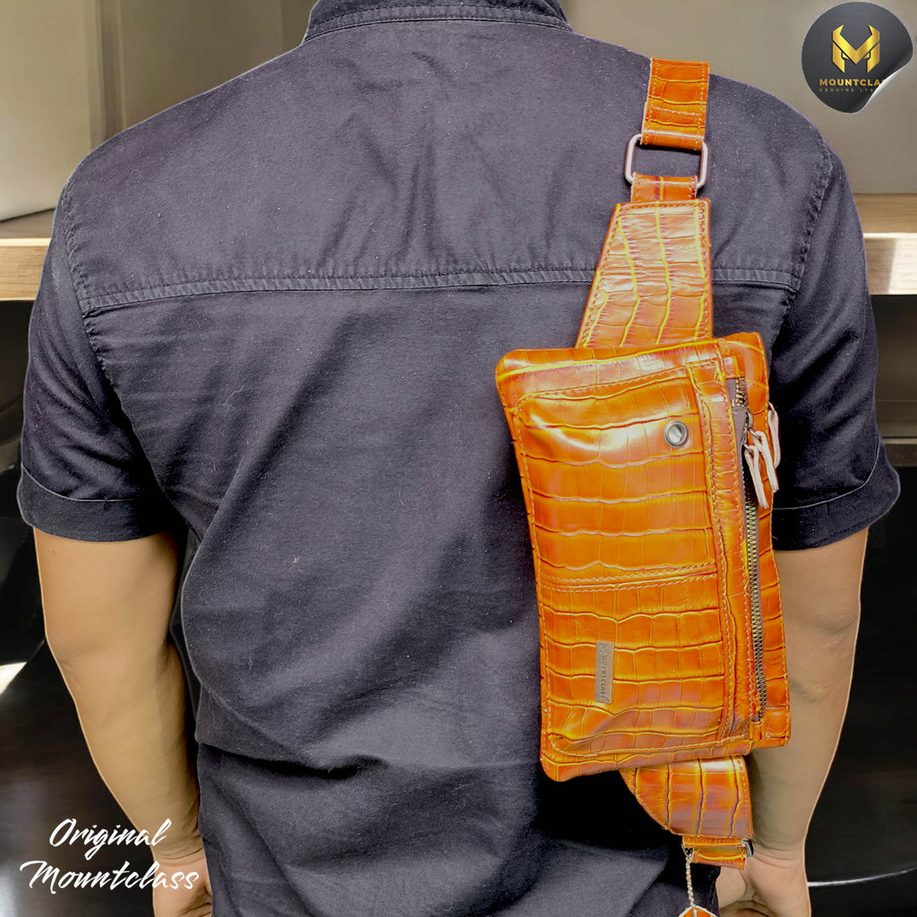 Mount Class Tas Kulit Sapi Motif Buaya Waist Bag Dada Pinggang Sling bag Cowok Tas Pria