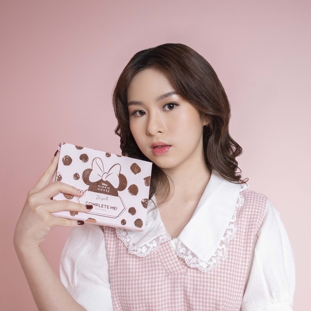 [ED FEBUARI 2024] Jacquelle Complete Me! Face Palette - Disney Minnie Mouse Edition - Multitasking P