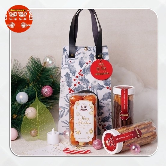 

Parcel Natal Medan Merry Christmas Hampers Cookies Premium Dancer A