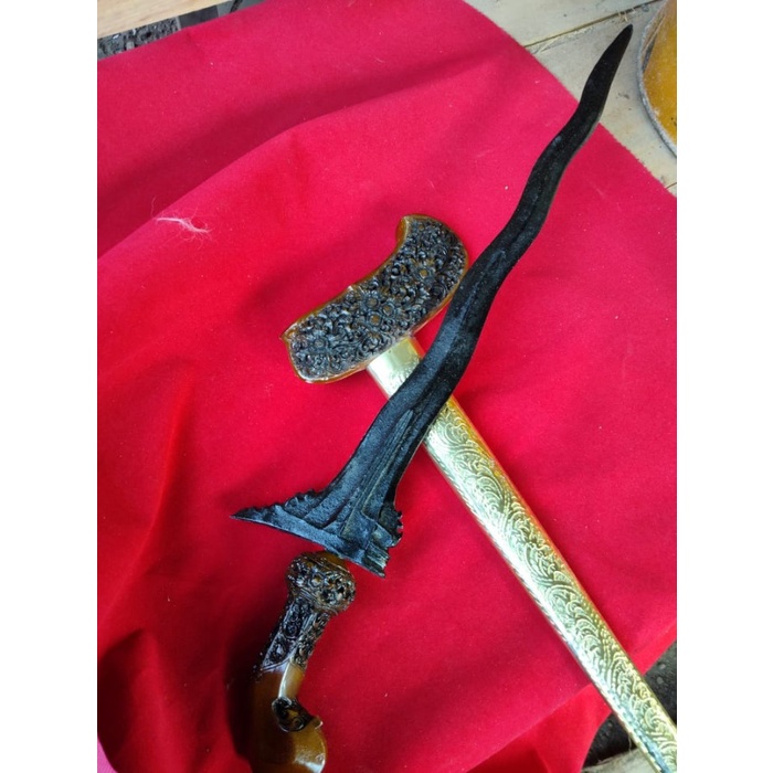 

keris sempono kelang sepuh pb X lengkap warangka gayam ukir ukiran bk