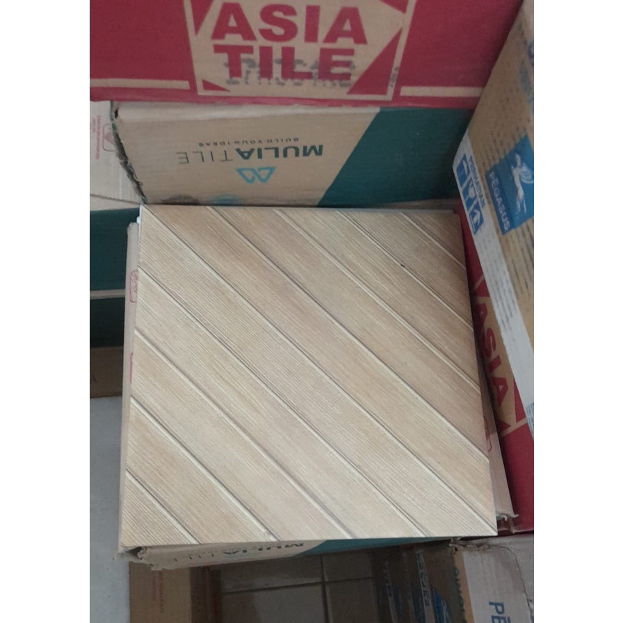 ASIA TILE RAMOS CREAM 25X25 KERAMIK LANTAI MOTIF KAYU