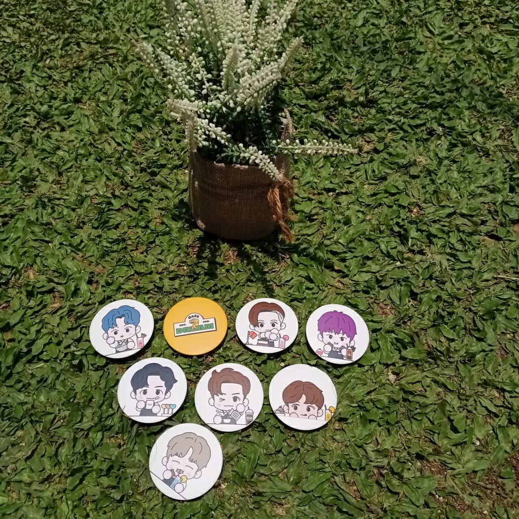 

PROSES CEPAT 1 HARI LANGSUNG JADI Cetak Custom Pin Bros Ukuran 44 mm