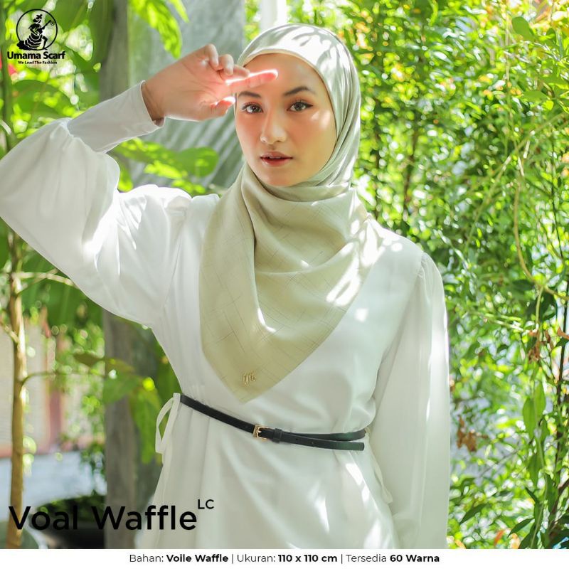 HIJAB SEGIEMPAT VOAL WAFFLE UMAMA METAL LOGO LC 110X110CM BEST SELLER