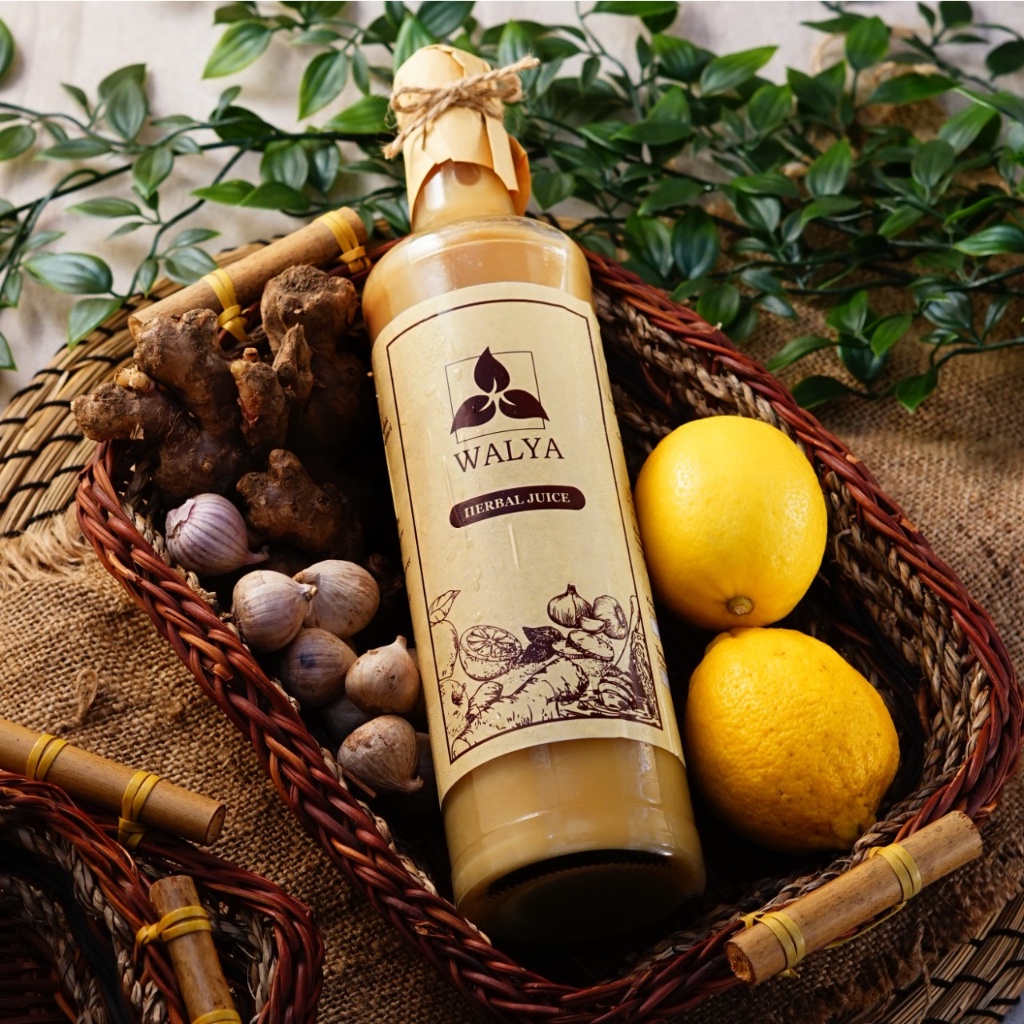 

New Variant Walya Herbal Madu Trigona/Klenceng (700ml) - Bawang Putih Tunggal | Jahe Merah | Lemon | Cuka Apel | Madu