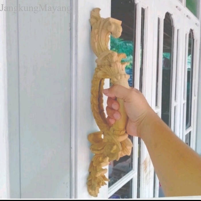 Tarikan pintu / gagang pintu ukir asli jepara bahan kayu jati murah