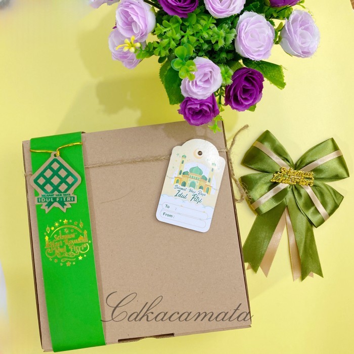 

Hampers lebaran / idul fitri piring cantik