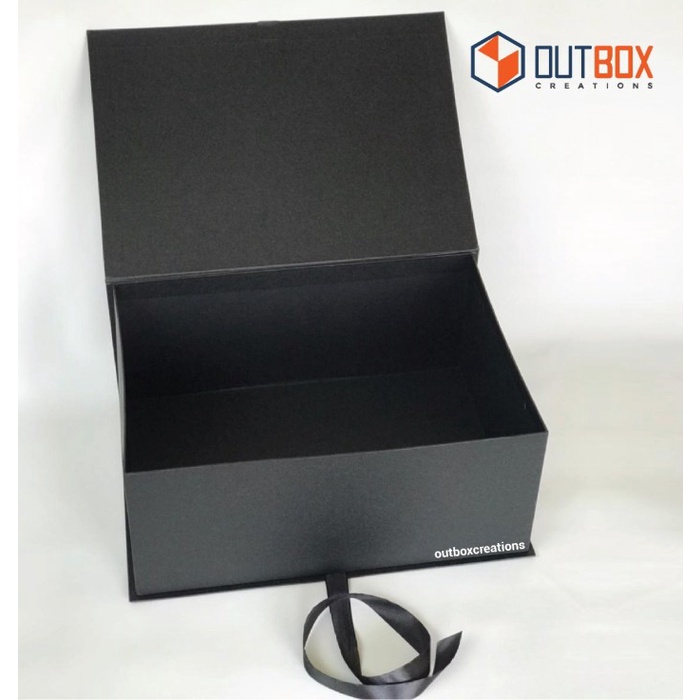 

box kado hitam besar