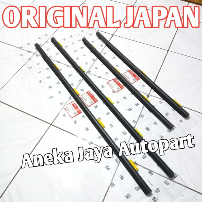 Pelipit karet kaca luar Crv gen2 gen 2 2002-2006 original 1set