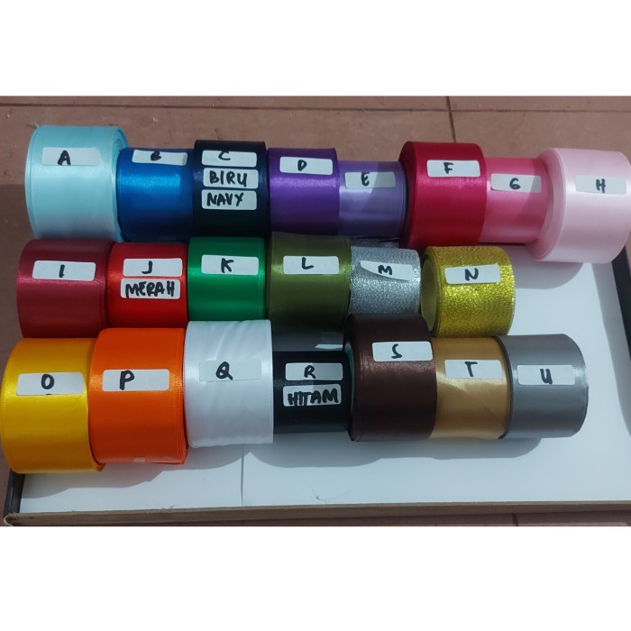 pita besar pita kado pita mobil pita sepeda pita motor abuabu silver