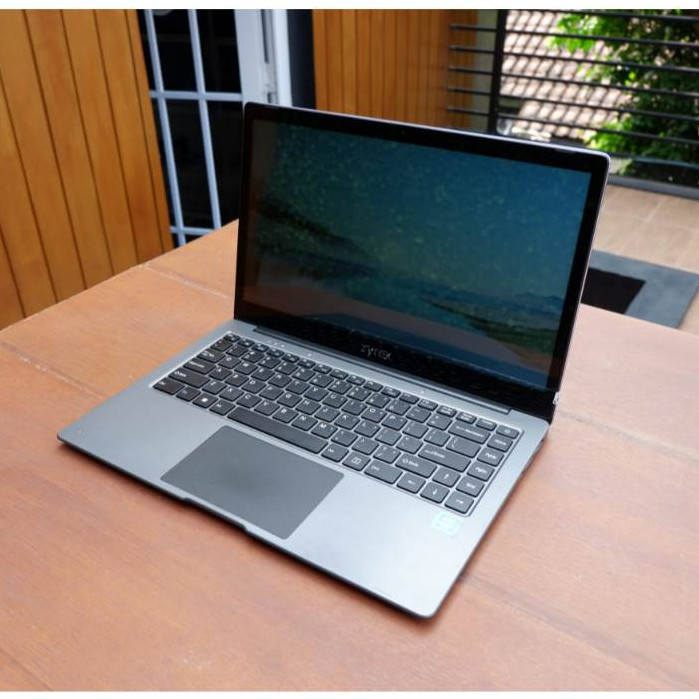 Laptop Zyrex Notebook Celeron N4020 Ram 4Gb Ssd 256Gb Emmc 64Gb 16921 Windows slim Laptop bekas mura